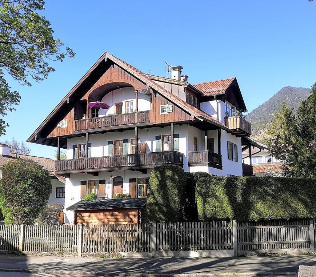 Ferienhaus Erika Гармиш-Партенкирхен Экстерьер фото